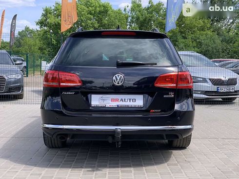 Volkswagen Passat 2011 - фото 16