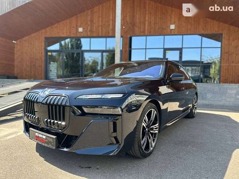 BMW 7 серия 2023 - фото 4