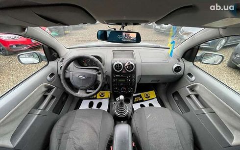 Ford Fusion 2002 - фото 16