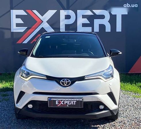 Toyota C-HR 2017 - фото 3