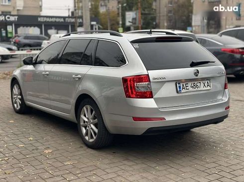 Skoda Superb 2016 - фото 10