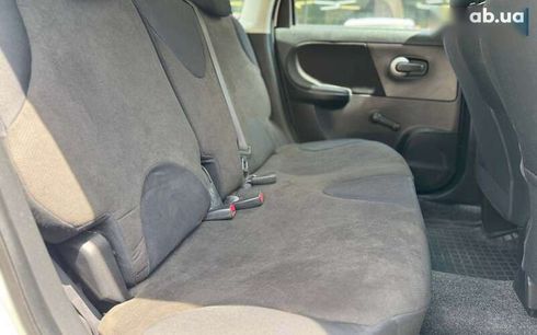 Nissan Note 2013 - фото 17