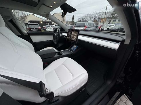 Tesla Model Y 2022 - фото 25