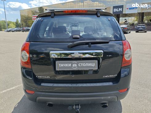 Chevrolet Captiva 2012 черный - фото 7