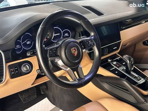 Porsche Cayenne 2019 - фото 21