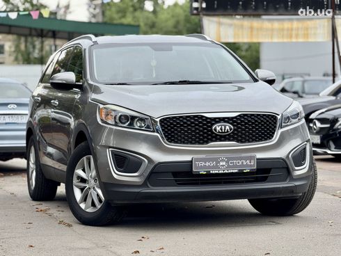 Kia Sorento 2016 серый - фото 7