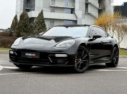 Porsche Panamera 2017 - фото 26