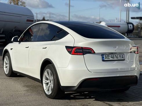 Tesla Model Y 2020 - фото 19