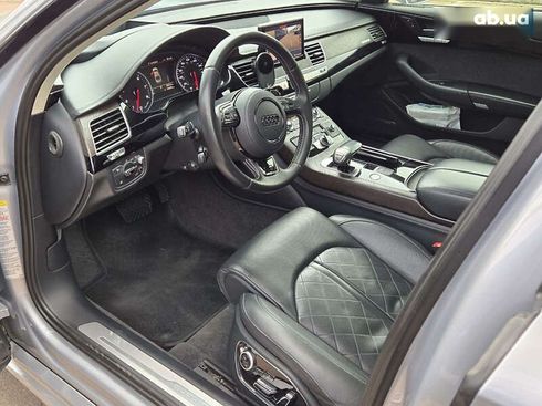 Audi A8 2017 - фото 8