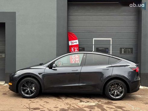 Tesla Model Y 2024 - фото 6