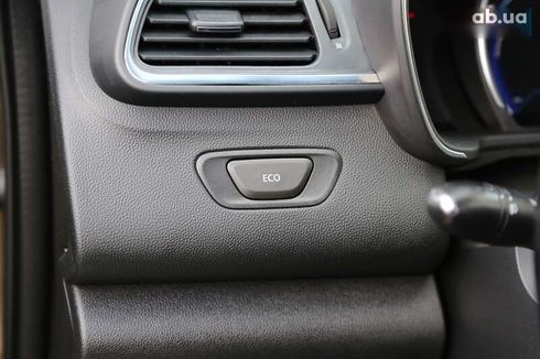 Renault Kadjar 2017 - фото 23