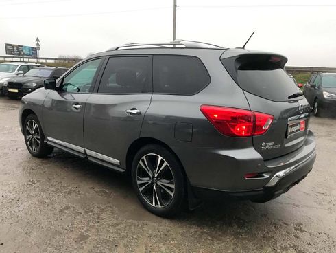 Nissan Pathfinder 2017 серый - фото 28