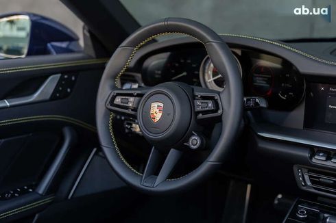 Porsche 911 2023 - фото 17