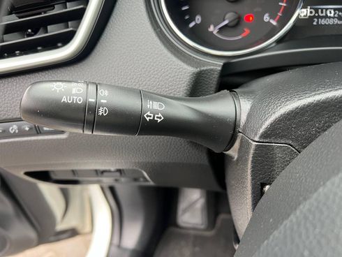 Nissan Qashqai 2017 белый - фото 27