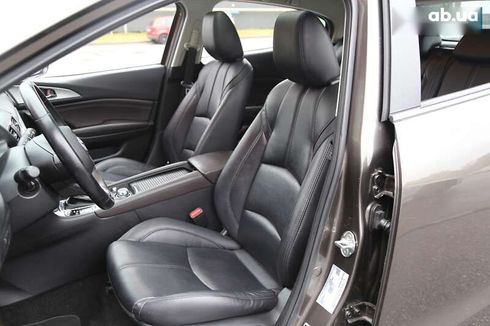 Mazda 3 2017 - фото 9