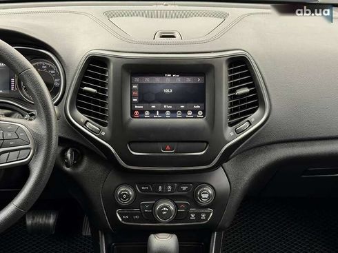 Jeep Cherokee 2019 - фото 17