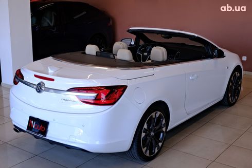 Buick Cascada 2017 белый - фото 5