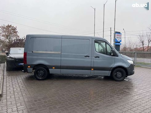 Mercedes-Benz Sprinter 2022 - фото 2