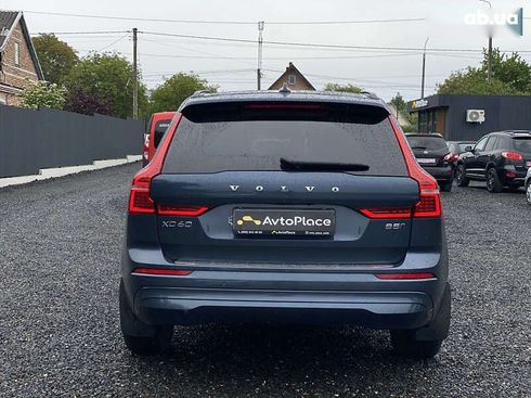 Volvo XC60 2021 - фото 28