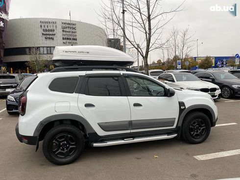 Renault Duster 2018 - фото 16