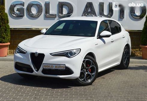 Alfa Romeo Stelvio 2021 - фото 8