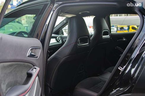 Mercedes-Benz GLA-Класс 2018 - фото 24