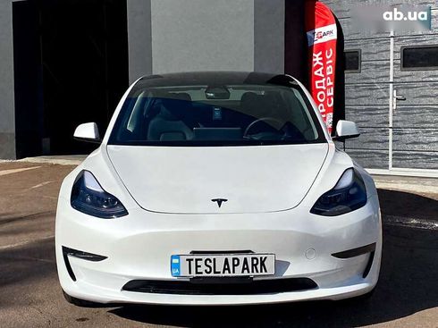 Tesla Model 3 2023 - фото 3