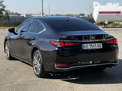 Lexus ES 2021 - фото 14