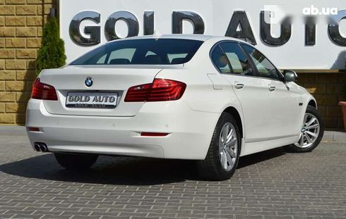 BMW 5 серия 2016 - фото 18