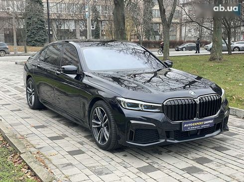 BMW 7 серия 2021 - фото 3