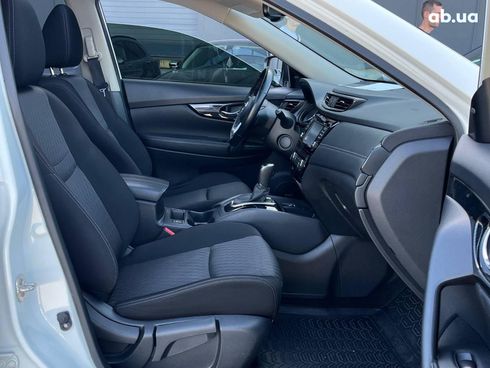 Nissan X-Trail 2019 белый - фото 15