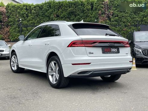 Audi Q8 2021 - фото 8