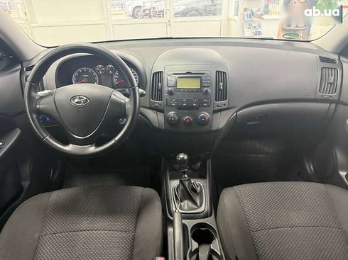 Hyundai i30 2009 - фото 17
