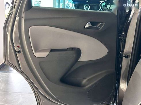 Opel Crossland X 2019 - фото 27