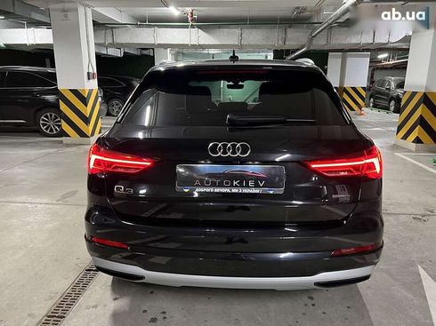 Audi Q3 2019 - фото 10