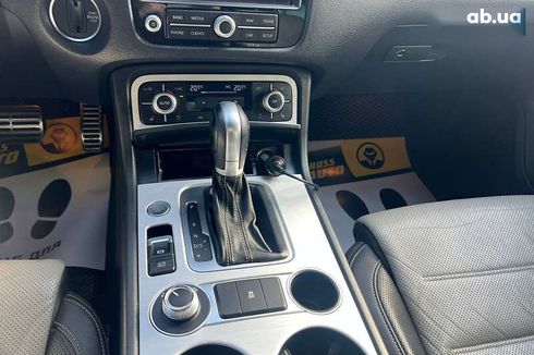 Volkswagen Touareg 2016 - фото 12