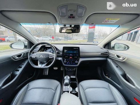 Hyundai Ioniq 2020 - фото 9