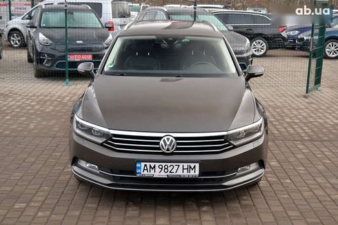 Volkswagen Passat 2017 - фото 5