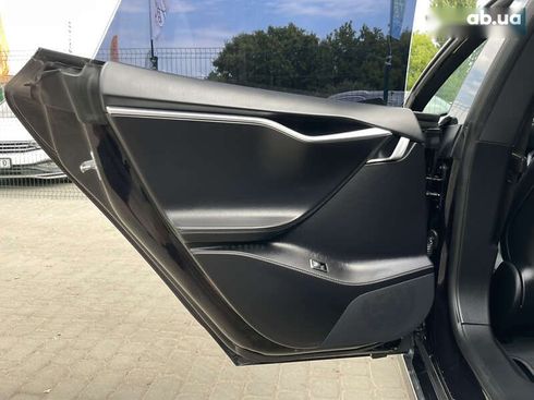 Tesla Model S 2018 - фото 26