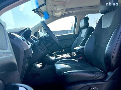 Ford Edge 2016 - фото 22