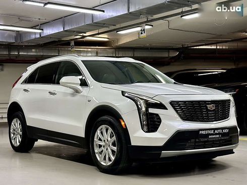 Cadillac XT4 2022 - фото 11