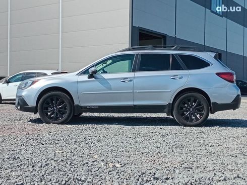 Subaru Outback 2016 серый - фото 2