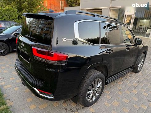 Toyota Land Cruiser 2022 - фото 8