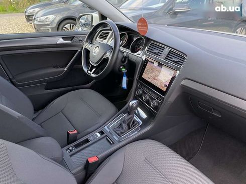 Volkswagen e-Golf 2020 - фото 3