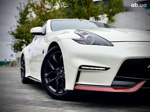 Nissan 370Z 2015 - фото 7