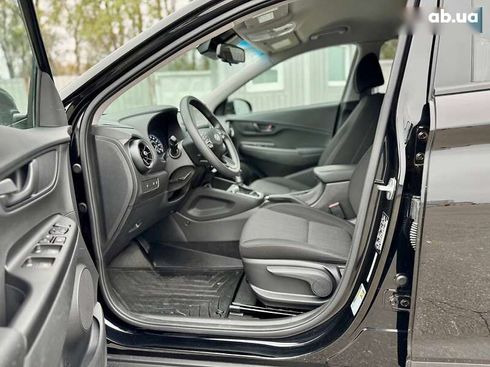 Hyundai Kona 2021 - фото 17