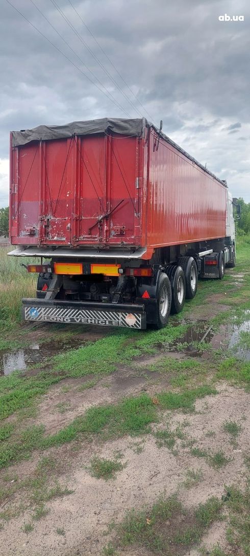 DAF 95 XF 2005 белый - фото 9