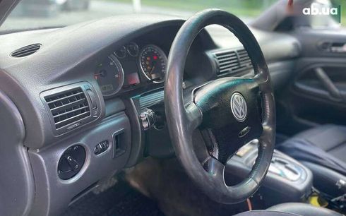 Volkswagen Passat 2004 - фото 8