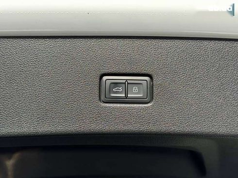 Audi Q8 2020 - фото 22