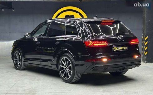 Audi Q7 2022 - фото 4
